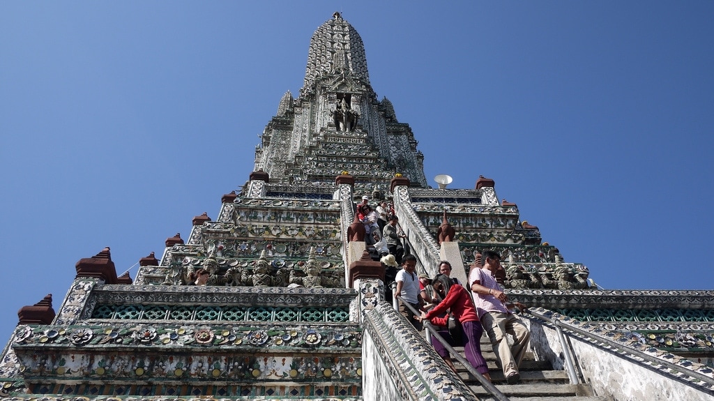Wat Arun Steep Descent