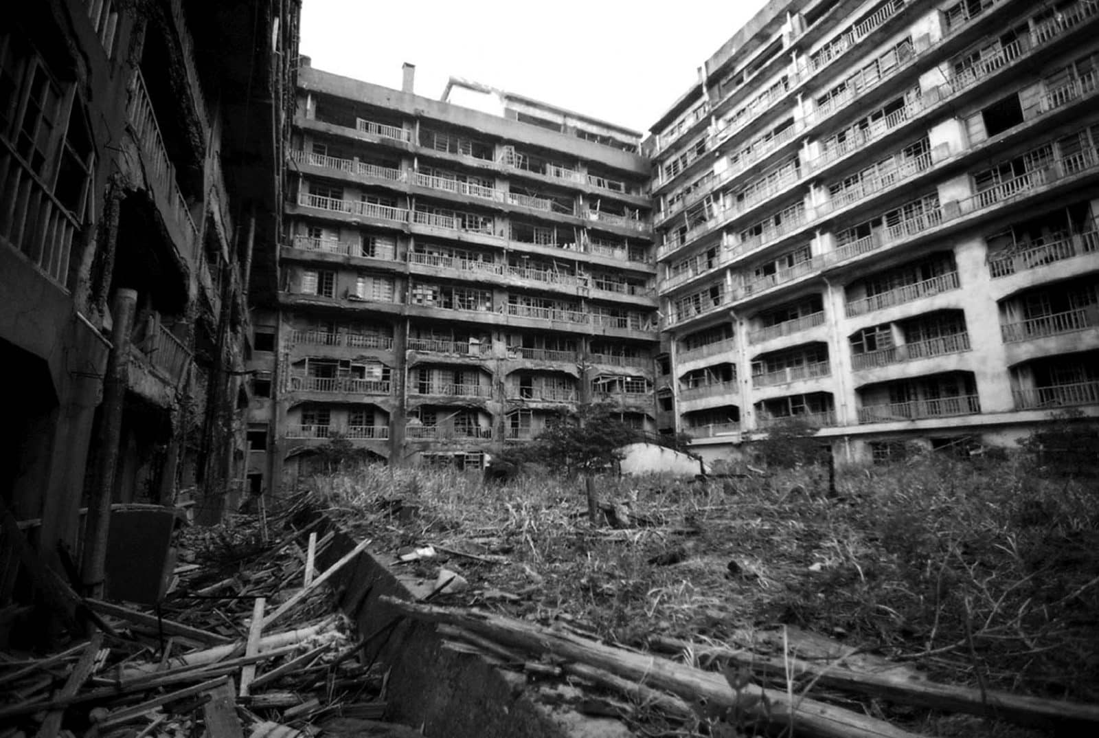 Future Living Inspired by Past Extremes – Kowloon Walled City & Hashima ...